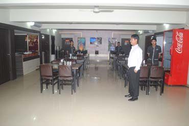 Hotel Madhuvan
